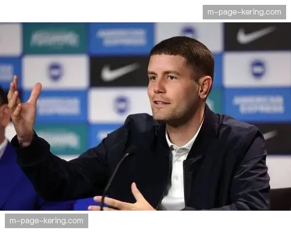 马奎尔续约后仅11次英超首发，高薪替补角色引发定位讨论网页